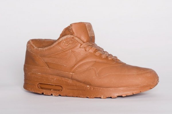 Chocolate-Air-Max-1-by-Joost-Goudriaan